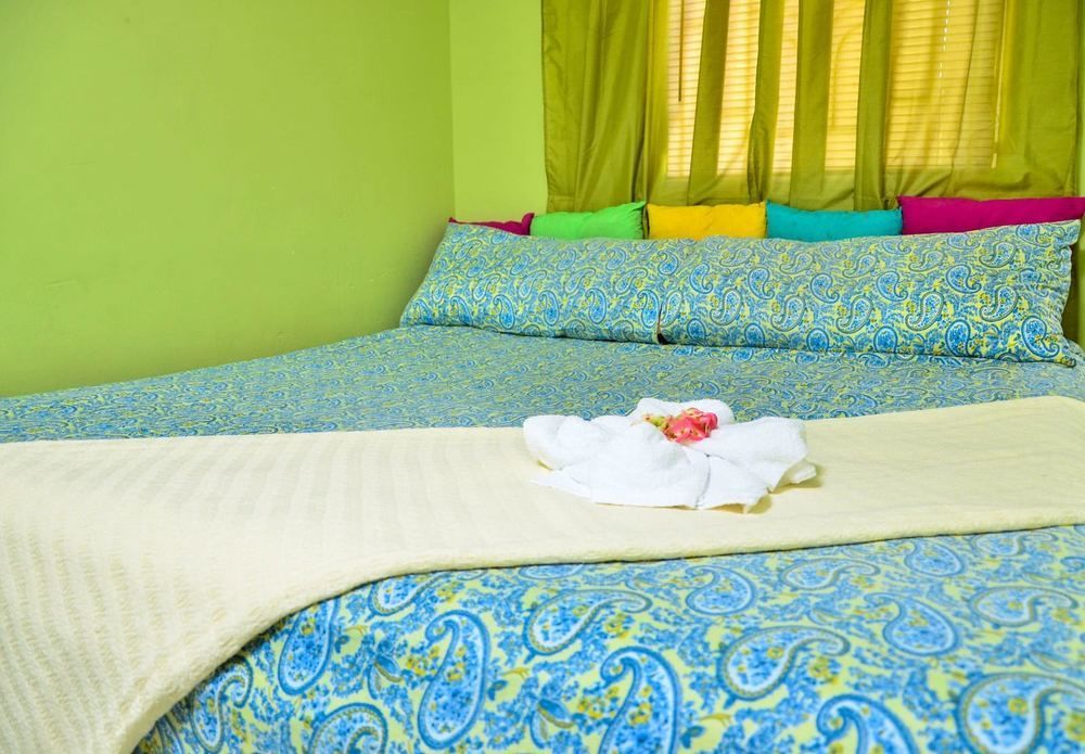 Kingston Sunset Guest Apartment I מראה חיצוני תמונה